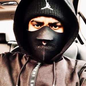 Meet your Posher, Dwayne